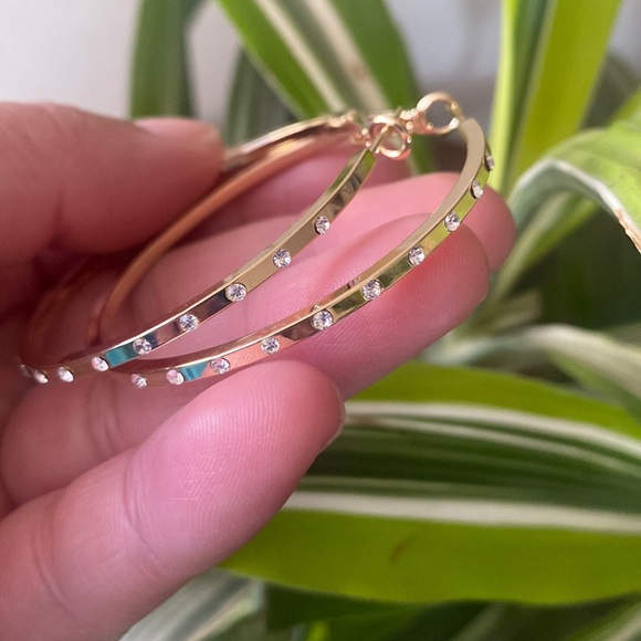 Last One!! 14K 925 Gold Plated Hoop Earrings - Picture 3 of 3